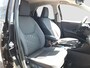 Toyota Yaris 1.5 Hybrid 115 Dynamic | Blind Spot Monitor | Stuurwiel verwarming | Stoelverwarming |