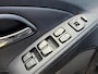 Hyundai ix35 2.0i Style van 2de Eigenaar met parkeercamera en trekhaak en airco en bluetooth telefoon
