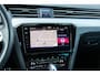Volkswagen Passat Variant 1.5 TSI 150pk DSG R-Line Business + | Panoramadak | Leer | Stoelverwarming | Achteruitrijcamera