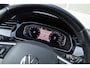 Volkswagen Passat Variant 1.5 TSI 150pk DSG R-Line Business + | Panoramadak | Leer | Stoelverwarming | Achteruitrijcamera