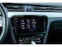 Volkswagen Passat Variant 1.5 TSI 150pk DSG R-Line Business + | Panoramadak | Leer | Stoelverwarming | Achteruitrijcamera
