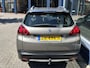Peugeot 2008 1.2 Turbo 110 PK Allure | Volledig dealer onderhouden | Navigatie | Trekhaak 1250 KG | Hoge Zitpositie | Parkeersensoren | Climate Control | Cruise Control | 16" Lichtmetalen Velgen | Dakrails |