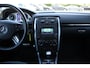 Mercedes-Benz B-klasse 180 CDI Automaat Airco/Cruise/Navi/Bluetooth/PDC/Stoelverwarming/RadioCD/17"LM/Trekhaak/APK:30-04-2027