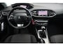 Peugeot 308 1.2 PureTech Blue Lease Active110PK | Camera | Navigatie |
