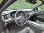 Volvo XC60 2.0 T8 Plug-in hybrid AWD Plus Black Edition Panorama dak | Harman Kardon audio | Elektrisch bedienbare stoelen met memorie functie