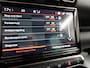 Citroën C3 Aircross Max 130pk Automaat | Navigatie | Achteruitrijcamera | Climate Control | Cruise Control | Parkeersensoren | Keyless | Apple Carplay / Android Auto | Bluetooth | DAB+ radio | Regensensor | Led koplampen | Donker getint glas | 17" lichtmetalen velgen |