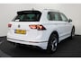 Volkswagen Tiguan 1.5 TSI Highline Bus R-Line (Automaat)