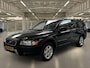 Volvo XC70 2.5 T Momentum Dealer onderhouden met Garantie