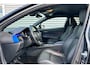 Toyota C-HR 1.8 Hybrid Executive Bi-Tone JBL / Leer