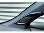 Toyota C-HR 1.8 Hybrid Executive Bi-Tone JBL / Leer