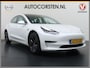 Tesla Model 3 RWD SR+ 60kWh 325PK Lmv 18" AutoPilot Leder PanoDak Adaptive-Cruise Lmv Camera's Elektr.-Stuur+Stoelen+Spiegels+Geheugen+Easy-Entry+Verwarmde stoelen Park assistent PDC WIFI Lane-Assist Speed-Assist Navi LED Comfortstoelen ACC DAB Keyless en Voorverwarmen interieur via App One-Pedal-Drive Origineel Nederlandse auto tot 11kw laden thuis! Garantie Accu tot 10-12-2027 max 160.000km 1.584kg licht!