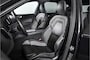 Volvo XC60 2.0 T6 Plug-in hybrid AWD Ultra Black Edition | S/K-Panodak | Elek. Trekhaak | Alarmklasse 3 | Dig. Cockpit | Adapt. Cruise | Memory Stoelen | Elek. Klep | Stoel-+stuurverw. | Camera | NAV+App. Connect | ECC | LM 21" | 0210