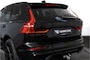 Volvo XC60 2.0 T6 Plug-in hybrid AWD Ultra Black Edition | S/K-Panodak | Elek. Trekhaak | Alarmklasse 3 | Dig. Cockpit | Adapt. Cruise | Memory Stoelen | Elek. Klep | Stoel-+stuurverw. | Camera | NAV+App. Connect | ECC | LM 21" | 0210