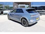 Hyundai Ioniq 5 Lounge AWD 77.4 kWh | Wit interieur | Glazen dak | Camera spiegels | 360 graden camera | Elektrisch bedienbare stoelen | | Achterbank in delen neerklapbaar | Achterstoelen elektrisch verstelbaar | Achterstoelen verwarmd