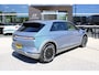 Hyundai Ioniq 5 Lounge AWD 77.4 kWh | Wit interieur | Glazen dak | Camera spiegels | 360 graden camera | Elektrisch bedienbare stoelen | | Achterbank in delen neerklapbaar | Achterstoelen elektrisch verstelbaar | Achterstoelen verwarmd