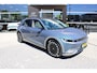 Hyundai Ioniq 5 Lounge AWD 77.4 kWh | Wit interieur | Glazen dak | Camera spiegels | 360 graden camera | Elektrisch bedienbare stoelen | | Achterbank in delen neerklapbaar | Achterstoelen elektrisch verstelbaar | Achterstoelen verwarmd