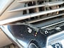 Peugeot 208 1.2 Turbo100pk EAT8 Automaat Allure Pack | verw. voorstoelen, navigatie, parkeersensoren, camera, dab, apple, android, climate- en cruise control