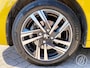 Peugeot 208 1.2 Turbo100pk EAT8 Automaat Allure Pack | verw. voorstoelen, navigatie, parkeersensoren, camera, dab, apple, android, climate- en cruise control