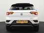 Volkswagen T-Roc 2.0 TSI 4Motion Sport 190pk DSG | Panodak | Adaptive Cruise | Camera | LED Koplampen | Navi | Stuur\Stoelverwaming | Spraakbediening |