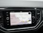 Volkswagen T-Roc 2.0 TSI 4Motion Sport 190pk DSG | Panodak | Adaptive Cruise | Camera | LED Koplampen | Navi | Stuur\Stoelverwaming | Spraakbediening |