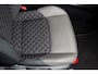 Toyota C-HR 1.8 Hybrid Style Bi-Tone Carplay / Safety Pakket / Navi