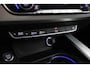 Audi A4 Avant 2.0 TFSI quattro Design Pro S-Line Plus | Trekhaak | Adap. Cruise | Digital Cockpit | Dakdragers | Stoelverwarming |
