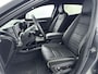 Renault Megane E-Tech EV60 220Pk Optimum Charge Iconic | Harman Kardon | Stoel & Stuurwielverwarming | 360 Graden Camera's | Dodehoek Detectie | Leder Interieur | 20'' Lichtmetalen Velgen | Climate Control | Navigatie
