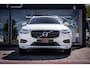 Volvo XC60 2.0 T5 AWD Momentum|B&W audio|Luchtvering|Trekhaak|HUD|Schuif/kantel|360 camera|Achterbank verw