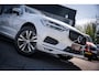 Volvo XC60 2.0 T5 AWD Momentum|B&W audio|Luchtvering|Trekhaak|HUD|Schuif/kantel|360 camera|Achterbank verw