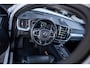 Volvo XC60 2.0 T5 AWD Momentum|B&W audio|Luchtvering|Trekhaak|HUD|Schuif/kantel|360 camera|Achterbank verw