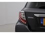 Toyota Yaris 1.5 Hybrid Dynamic | Origineel NL | Volledig dealer onderhouden | Fietsensteun | Panoramadak | Keyless | Navigatie | 16 inch | Clima| Cruise | Camera