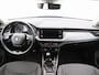 Skoda Kamiq 1.0 TSi 110 Pk Ambition | Climate Controle | 16 Inch | Privacy Glass | Parkeersensoren | CarPlay | 53.866 Km!!