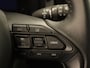 Toyota Yaris Cross 1.5 Hybrid Explore - ORIGINEEL NEDERLANDSE AUTO - NAVIGATIE - PARKEERSENSOREN VOOR/ ACHTER - CAMERA - CLIMATE CONTROL - KEYLESS ENTRY/ START - 17 INCH LICHT METALEN VELGEN - VOORSTOELEN VERWARMD