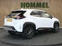 Toyota Yaris Cross 1.5 Hybrid Explore - ORIGINEEL NEDERLANDSE AUTO - NAVIGATIE - PARKEERSENSOREN VOOR/ ACHTER - CAMERA - CLIMATE CONTROL - KEYLESS ENTRY/ START - 17 INCH LICHT METALEN VELGEN - VOORSTOELEN VERWARMD