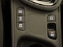 Toyota Yaris Cross 1.5 Hybrid Explore - ORIGINEEL NEDERLANDSE AUTO - NAVIGATIE - PARKEERSENSOREN VOOR/ ACHTER - CAMERA - CLIMATE CONTROL - KEYLESS ENTRY/ START - 17 INCH LICHT METALEN VELGEN - VOORSTOELEN VERWARMD