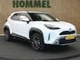 Toyota Yaris Cross 1.5 Hybrid Explore - ORIGINEEL NEDERLANDSE AUTO - NAVIGATIE - PARKEERSENSOREN VOOR/ ACHTER - CAMERA - CLIMATE CONTROL - KEYLESS ENTRY/ START - 17 INCH LICHT METALEN VELGEN - VOORSTOELEN VERWARMD