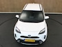 Toyota Yaris Cross 1.5 Hybrid Explore - ORIGINEEL NEDERLANDSE AUTO - NAVIGATIE - PARKEERSENSOREN VOOR/ ACHTER - CAMERA - CLIMATE CONTROL - KEYLESS ENTRY/ START - 17 INCH LICHT METALEN VELGEN - VOORSTOELEN VERWARMD