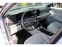 Hyundai Kona Electric Premium 65.4 kWh | Lederen bekleding | 360 graden camera | Elektrisch bedienbare voorstoelen | Cruise control adaptief | | Achterbank in delen neerklapbaar | Achterruitverwarming | Achterstoelen verwarmd