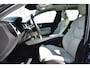 Volvo V60 2.0 T8 Twin Engine AWD Inscription | Leer | Trekhaak | NL-Auto |