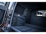 Mercedes-Benz G-klasse AMG 63 |Manufaktur|High end Burmester|Grijs kenteken|22''|Black on Black|Massage|Memory|Stoel verkoeling|Stuur ver