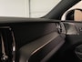 Volvo XC60 T6 AWD Recharge R-Design | Harman Kardon | Adaptieve Cruise Control | Crystal White | 21 Inch | Standkachel met Volvo On Call App | Stoelverwarming voor+achter | Stuurwielverwarming | Full LED Meesturende koplampen | Pilot Assist | BLIS Dode Hoek Detectie