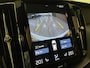 Volvo XC60 T6 AWD Recharge R-Design | Harman Kardon | Adaptieve Cruise Control | Crystal White | 21 Inch | Standkachel met Volvo On Call App | Stoelverwarming voor+achter | Stuurwielverwarming | Full LED Meesturende koplampen | Pilot Assist | BLIS Dode Hoek Detectie