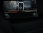 Mercedes-Benz EQC 400 4MATIC AMG Line 80 kWh | Schuifdak | Trekhaak | Stoelkoeling | Treeplanken | Inclusief 48 maanden Mercedes-Benz Certified garantie voor Europa.
