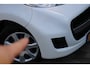 Peugeot 107 1.0-12V Millesim 200 5-Drs Airco Elek-Ramen NAP !!
