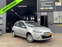 Renault Clio 1.4-16V 8X Renault Clio op voorraad veel opties