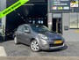 Renault Clio 1.4-16V 8X Renault Clio op voorraad veel opties