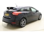 Ford Focus 1.5 ST-Line 150 PK | Navigatie | Climate control | Trekhaak | Keyless start | Lichtmetalen velgen | Verwarmd voorruit | Getint glas | Cruise control | Parkeersensoren