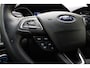 Ford Focus 1.5 ST-Line 150 PK | Navigatie | Climate control | Trekhaak | Keyless start | Lichtmetalen velgen | Verwarmd voorruit | Getint glas | Cruise control | Parkeersensoren