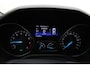 Ford Focus 1.5 ST-Line 150 PK | Navigatie | Climate control | Trekhaak | Keyless start | Lichtmetalen velgen | Verwarmd voorruit | Getint glas | Cruise control | Parkeersensoren