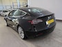 Tesla Model 3 Long Range AWD 75 kWh 351pk | 19" Velgen | Zwart interieur | Accu SOH 88% | Solid Black
